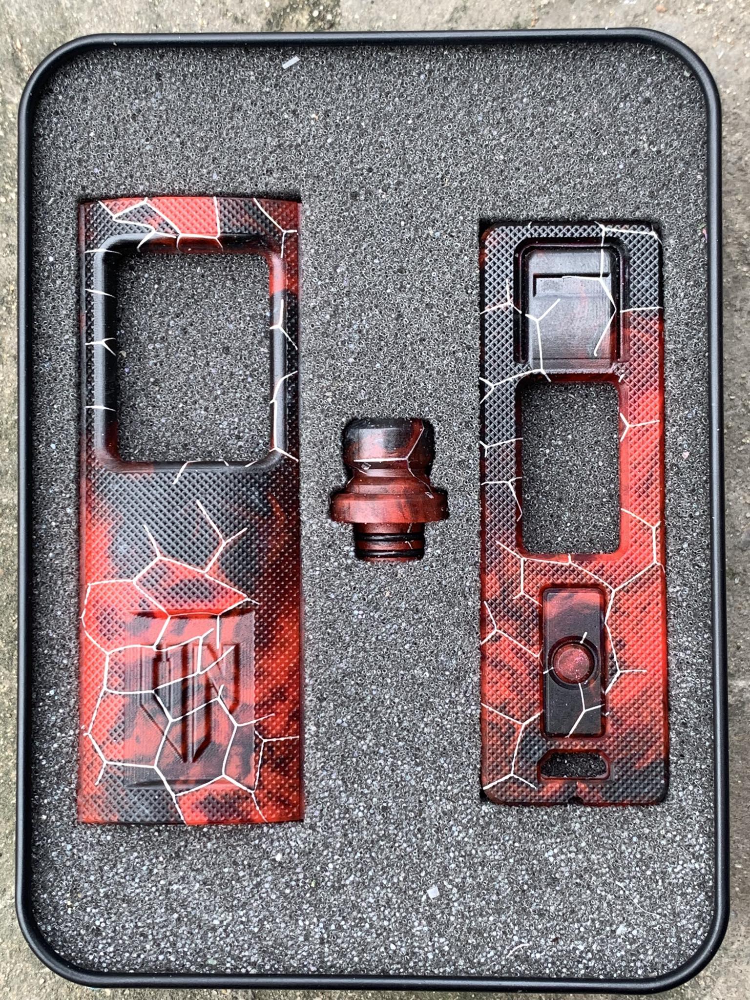 UN Stashbox 1.8 Panels | Straight Fire Vaporium